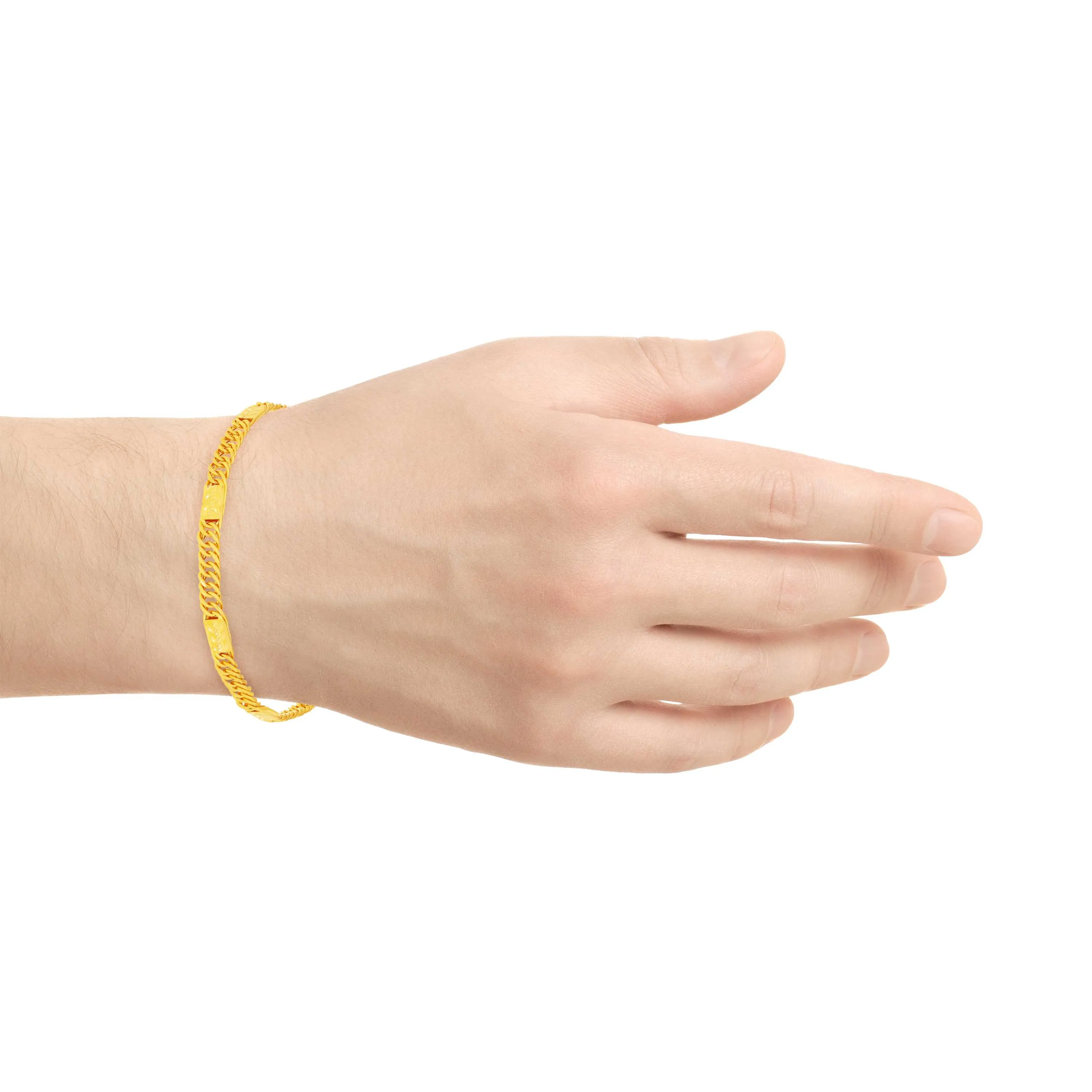 Classic Finely Detailed And Crafted 22KT Gold Bracelet For Men