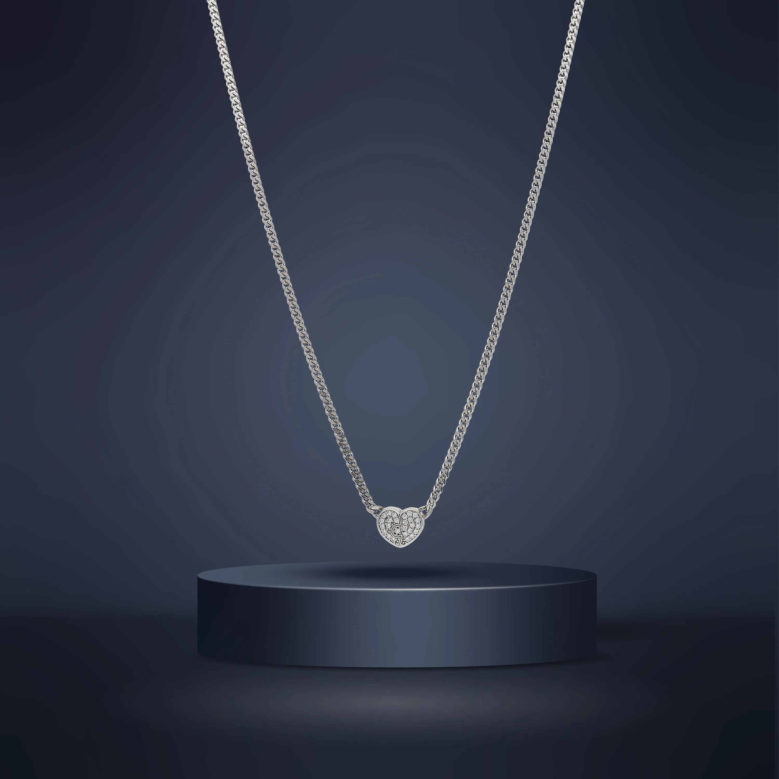 Finely Detailed And Crafted Silver Chain