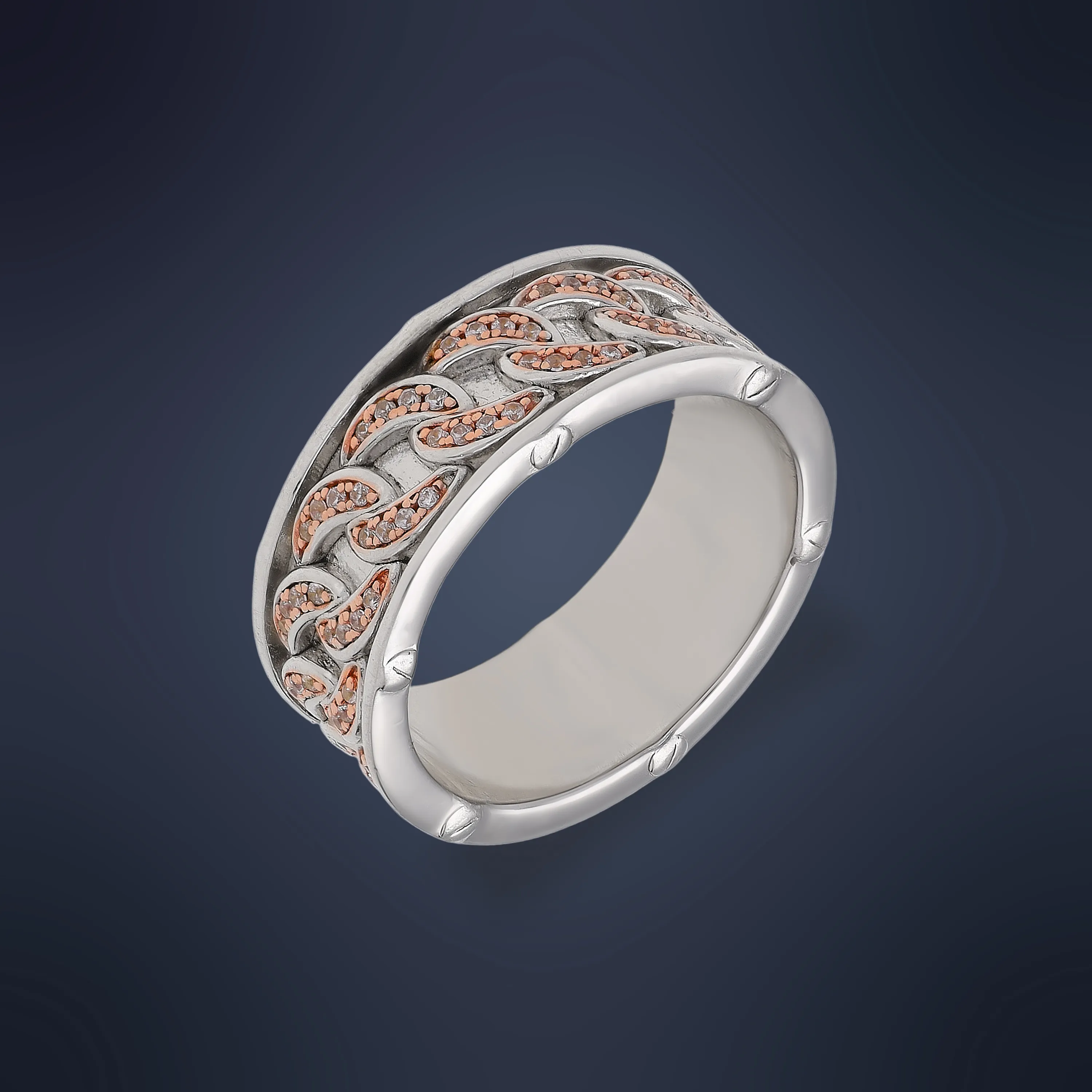 Finely Detailed And Crafted Silver Ring
