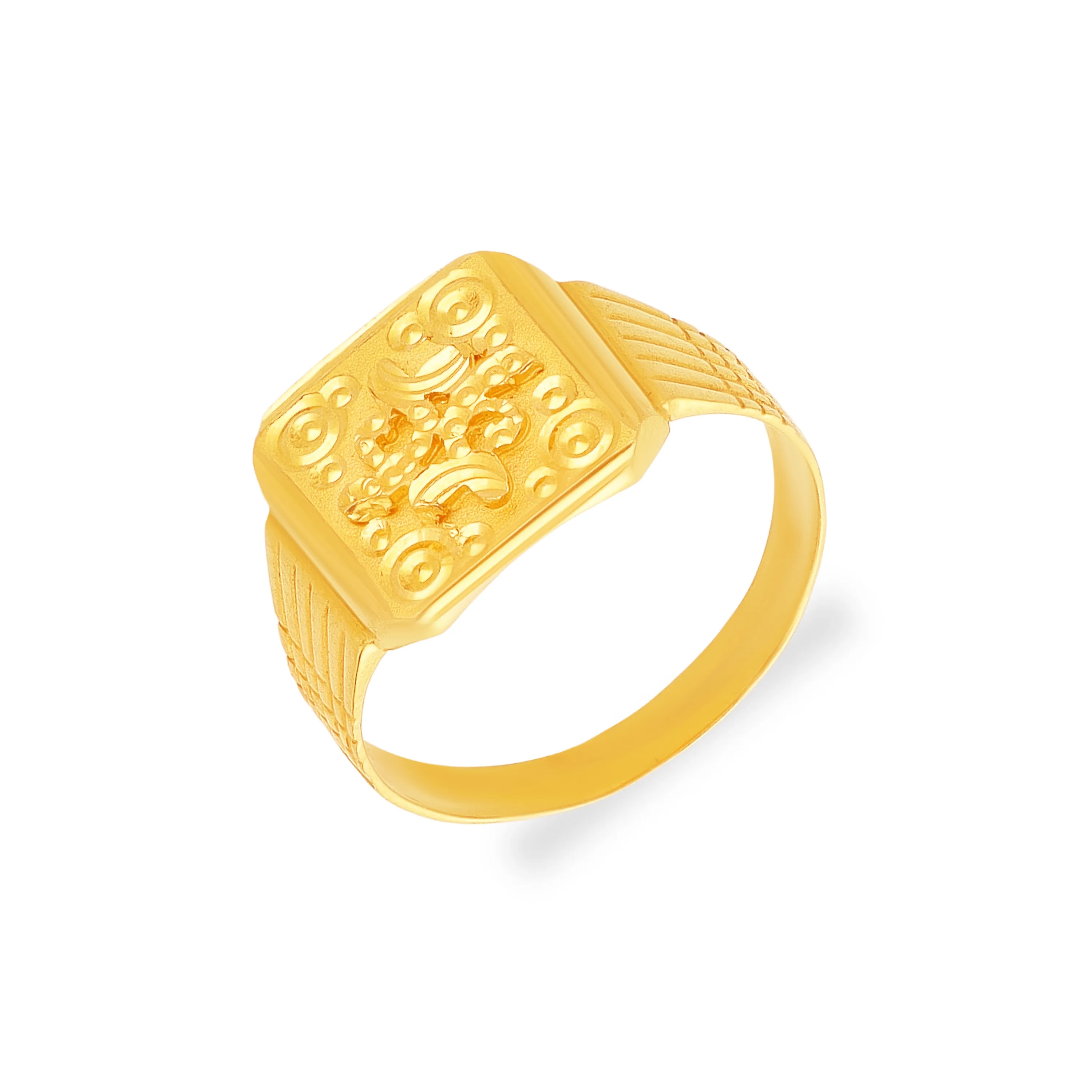 Classic Finely Detailed And Crafted 22KT Gold Ring