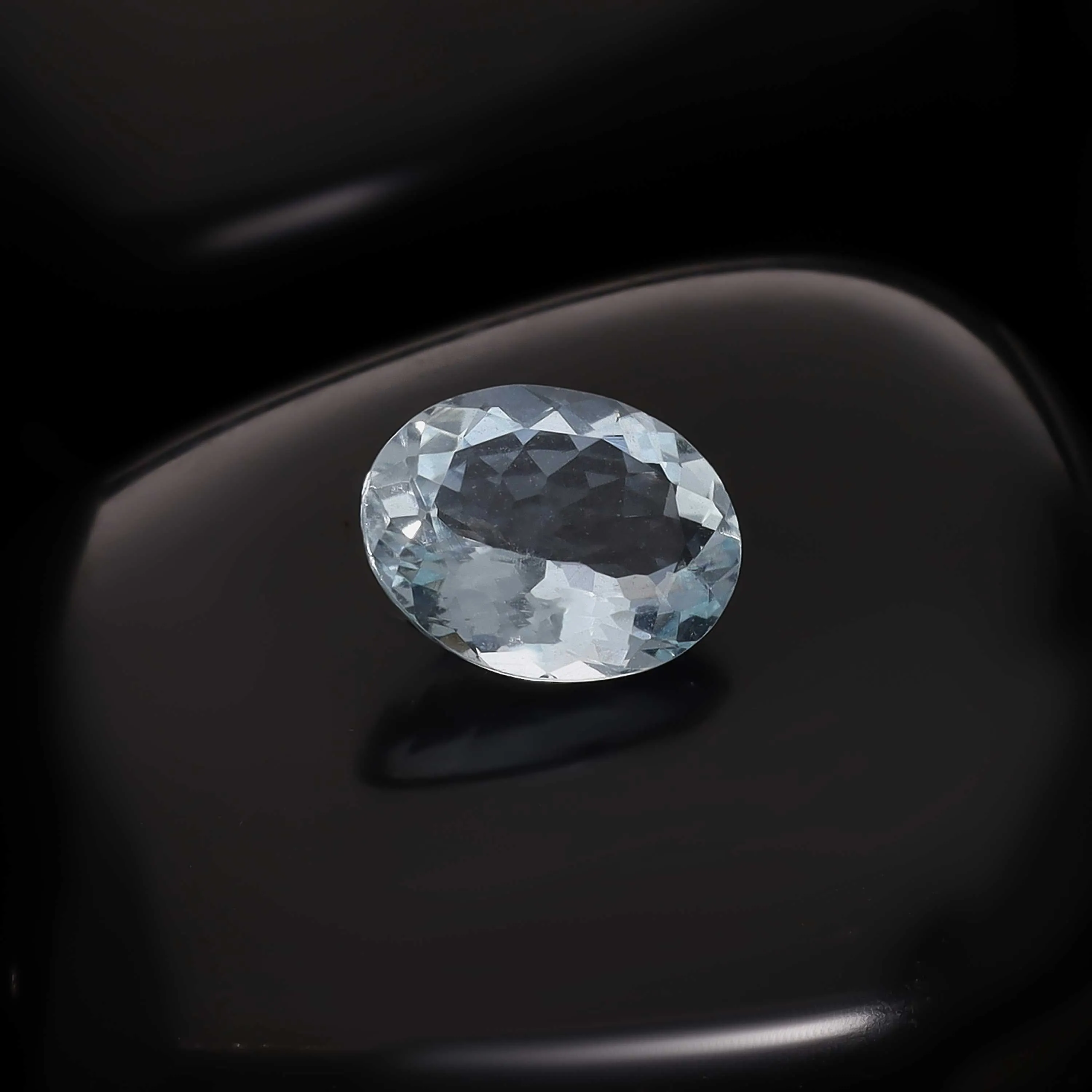 Classic Aquamarine Stone
